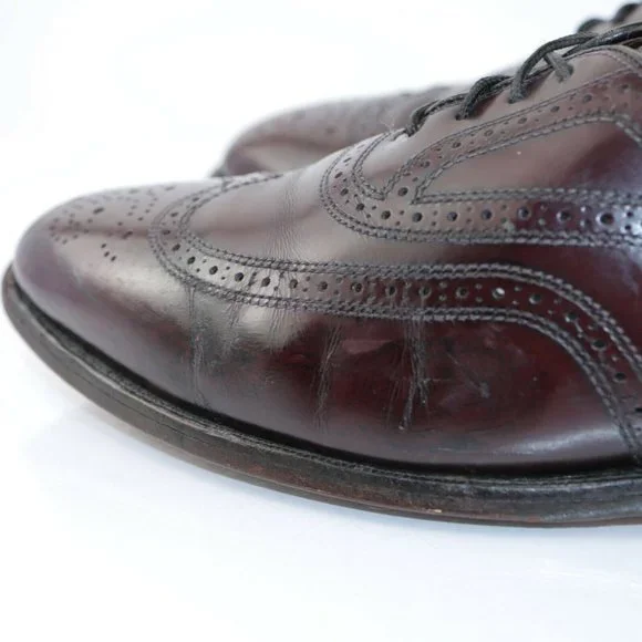 Allen Edmonds Townley Wingtip Oxford Size 10.5 D Burgundy Leather Dress Shoe - Picture 7 of 12
